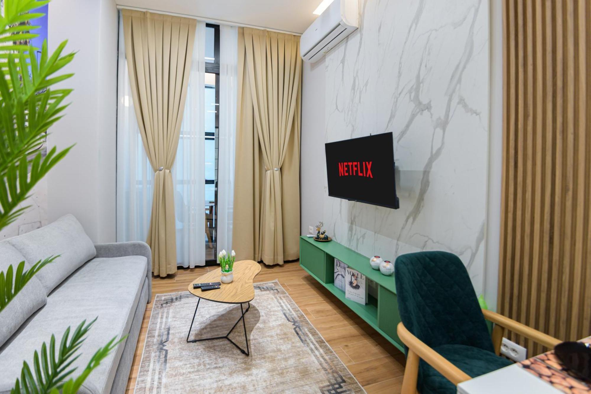 Lux Holidays Durrës Extérieur photo
