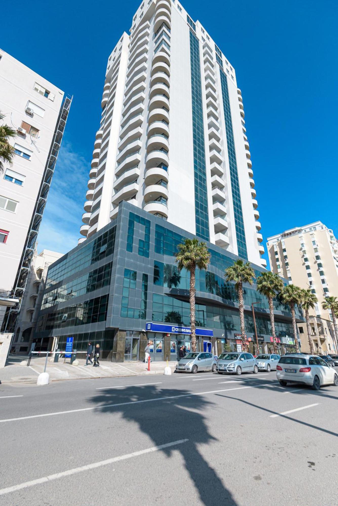 Lux Holidays Durrës Extérieur photo